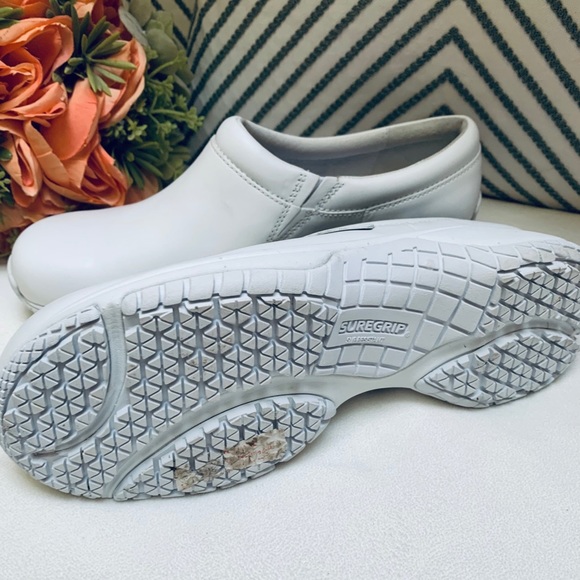 Merrell Select Fresh White Leather Slip On Shoe - Picture 10 of 14